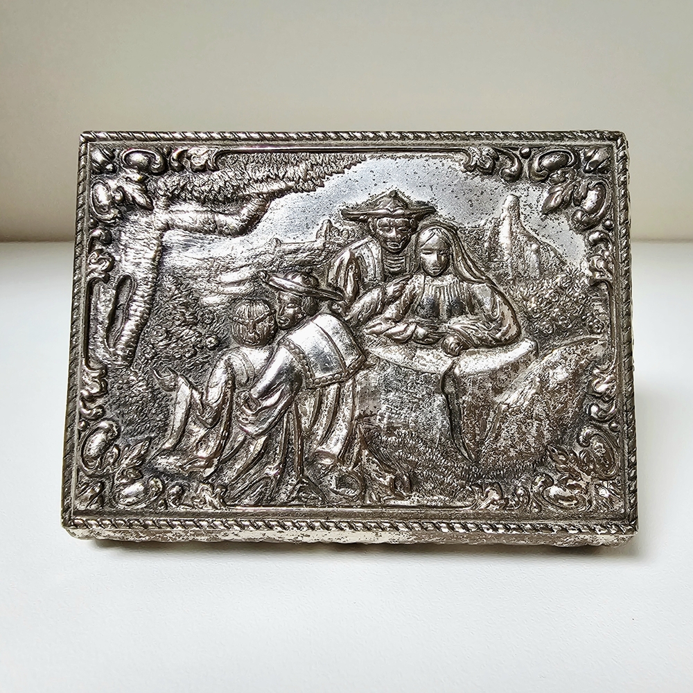 Vintage Trinket Box with Intricate Design